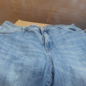 2 prs Maurices jeans, curvy, lowrise